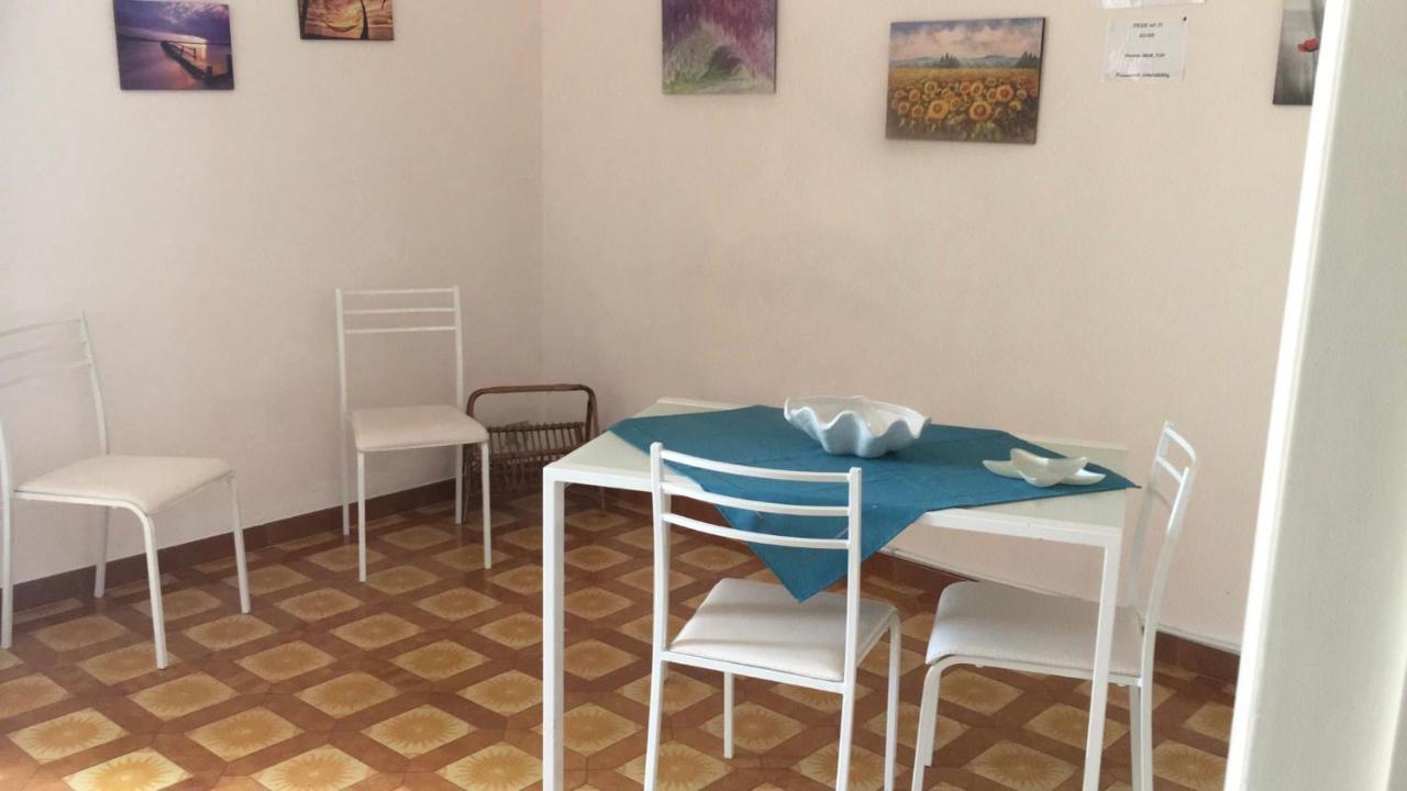 A Casa Di Manu Vila Torre dell'Orso Exterior foto